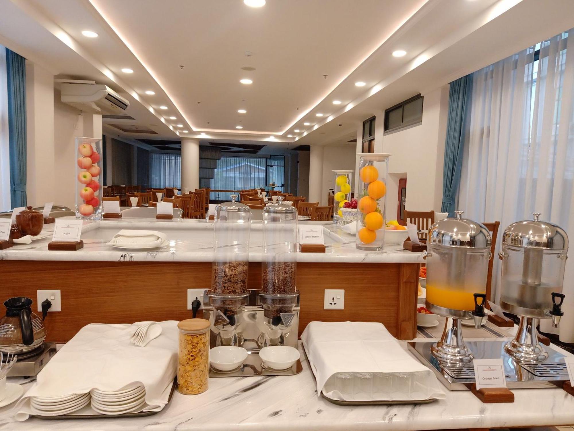 龙凤酒店 曼德勒 外观 照片